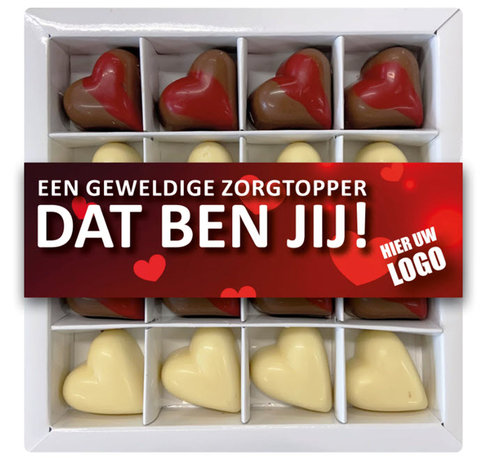 Geschenkdoosje met 16 chocolade hartjes